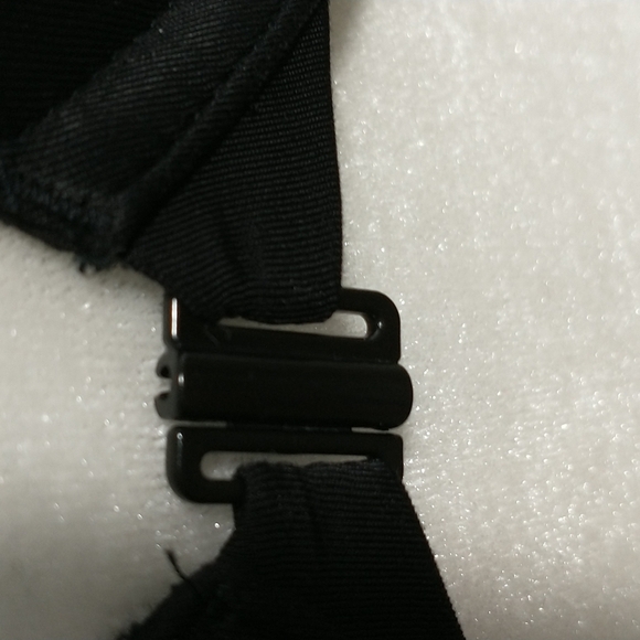 Pink, by Victoria's secrets snap front T back bra 34D. - Picture 2 of 8